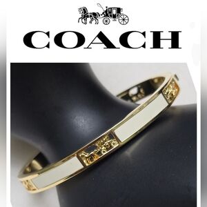 Coach Horse And Carriage Cut Out Enamel Bangle